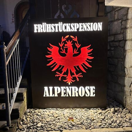 Fruehstueckspension Alpenrose Bed & Breakfast Iselsberg Bagian luar foto