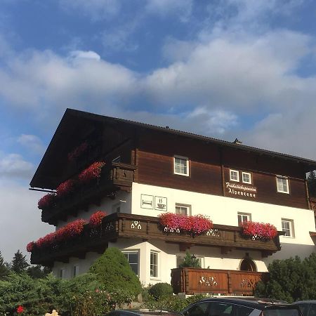 Fruehstueckspension Alpenrose Bed & Breakfast Iselsberg Bagian luar foto