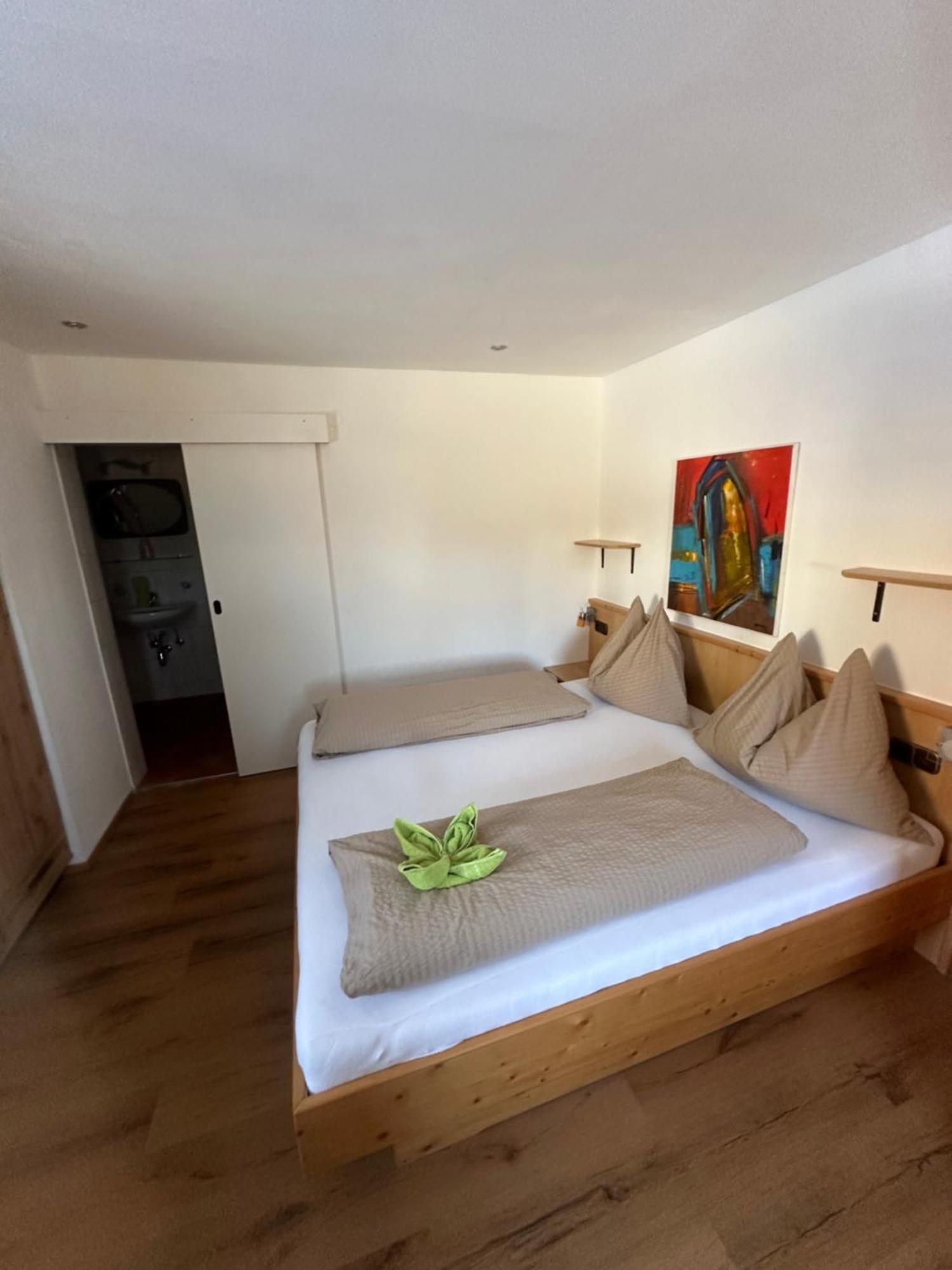 Fruehstueckspension Alpenrose Bed & Breakfast Iselsberg Bagian luar foto